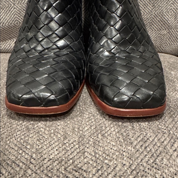 ALOHAS women’s Black Woven Ankle Boots size 39 US 8-8.5 pre owned - Picture 6 of 14